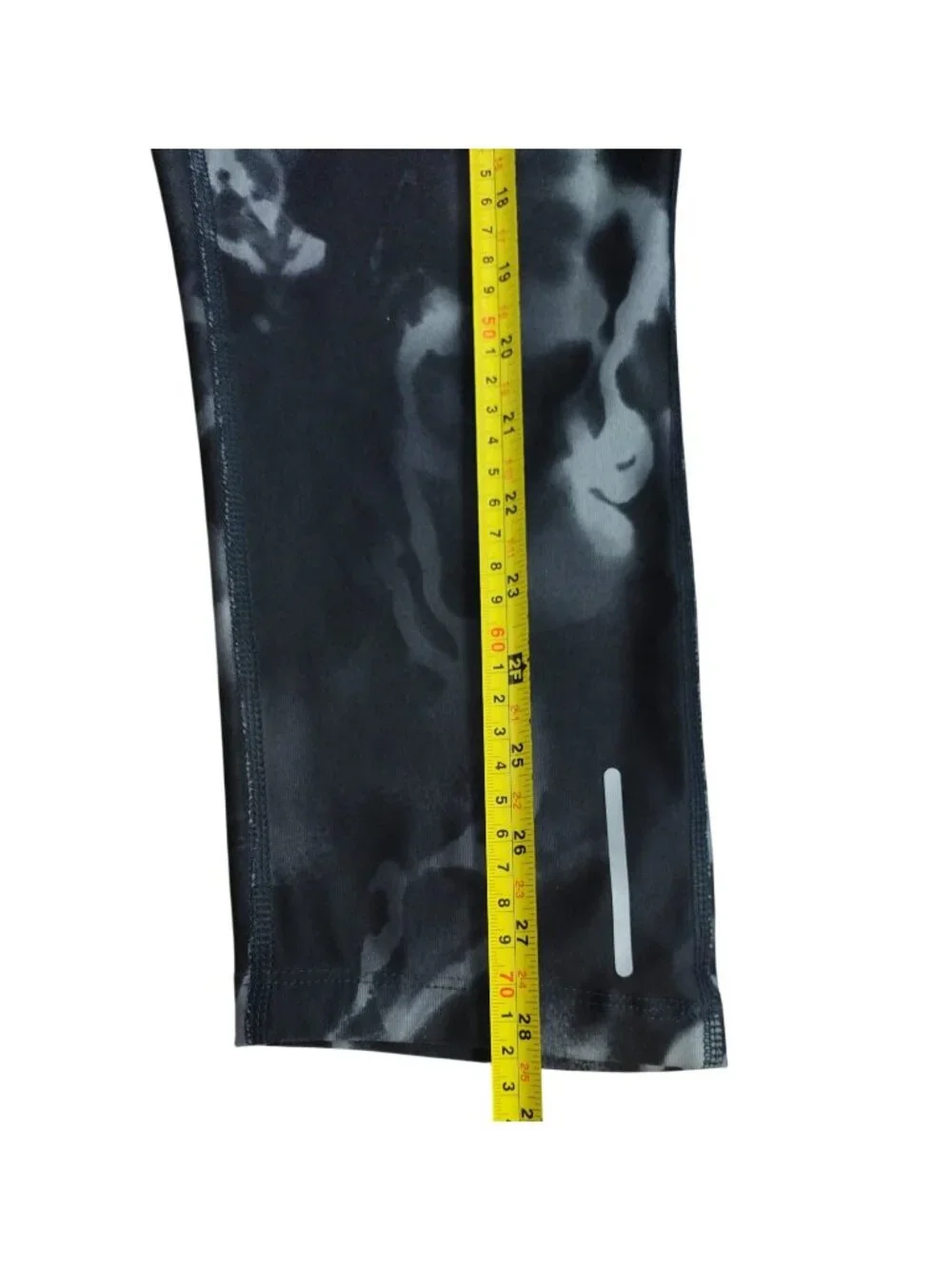 Nike Dri-FIT Womens Cropped Leggings M Black Gray Abstract Print Reflective.